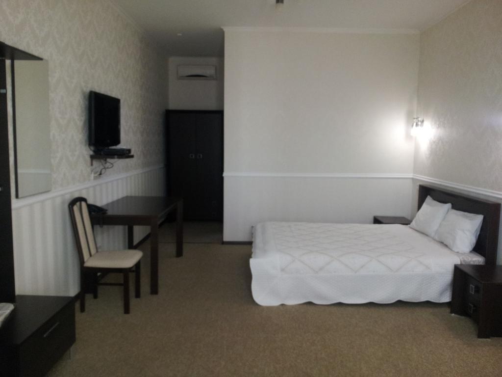 Noy Hotel Харков Стая снимка