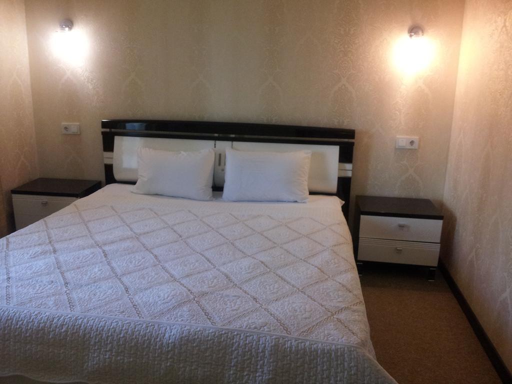 Noy Hotel Харков Стая снимка