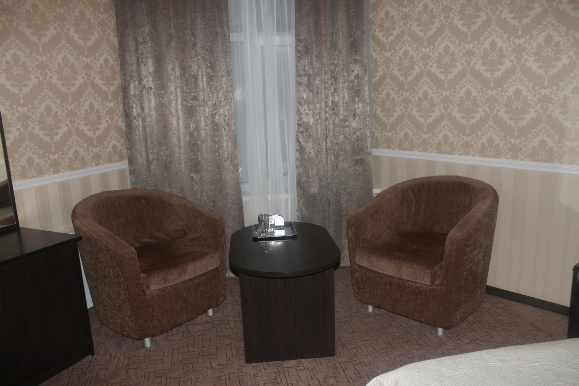 Noy Hotel Харков Стая снимка