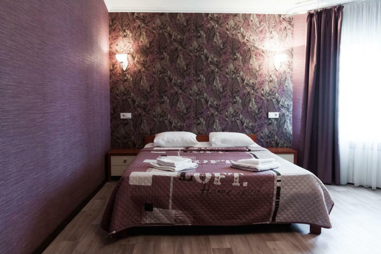 Noy Hotel Харков Екстериор снимка